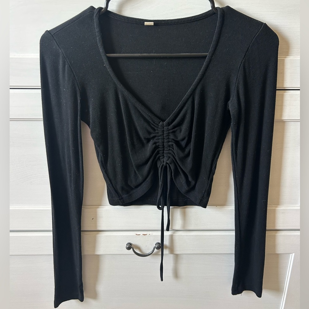 Pacsun Black Ruched V-Neck Long Sleeve Top🖤